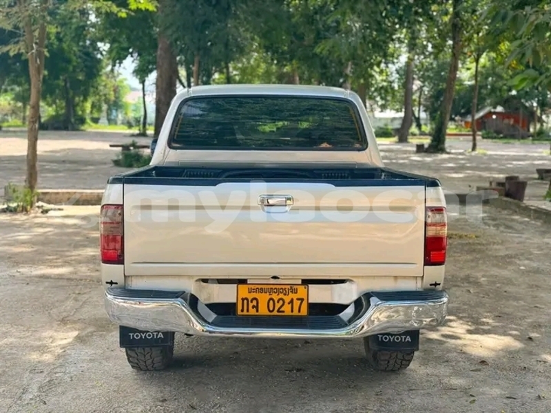 Big with watermark toyota surf xekong province sekong 6560