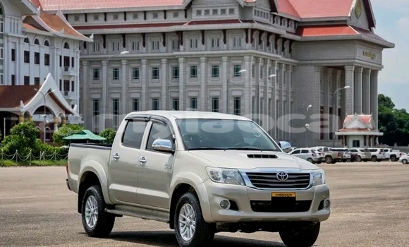 Buy Used Toyota Vigo Other Car in Thakek in Khammouan Province Buy Used Toyota Vigo Other Car in Thakek in Khammouan Province