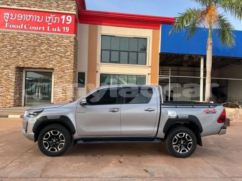 Big with watermark toyota hilux xaignabouli province sainyabuli 6565