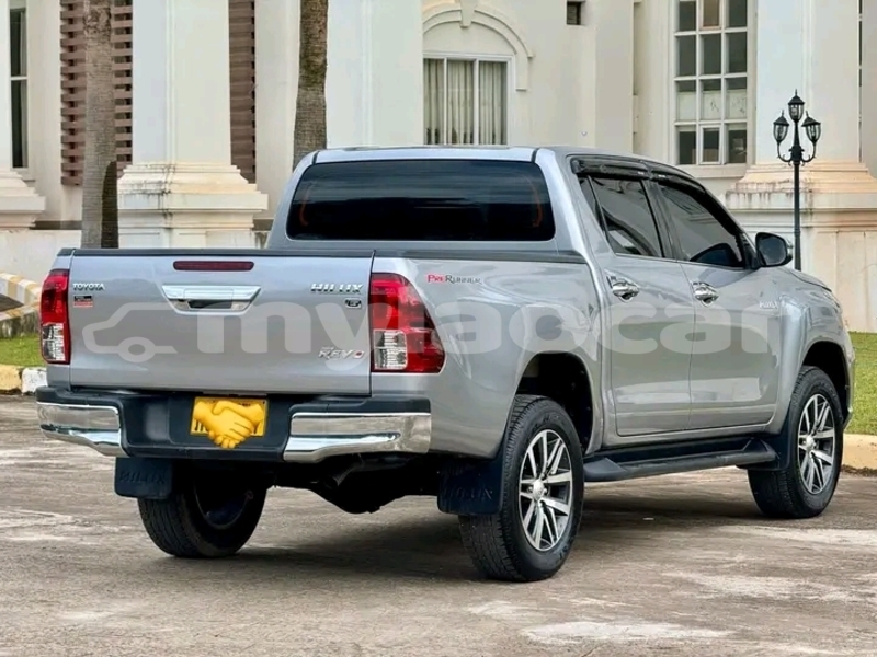 Big with watermark toyota hiluxe revo bolikhamxai province pakxan 6567