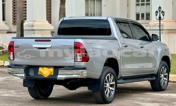 Buy Used Toyota Hiluxe Revo Other Car in Pakxan in Bolikhamxai Province Buy Used Toyota Hiluxe Revo Other Car in Pakxan in Bolikhamxai Province
