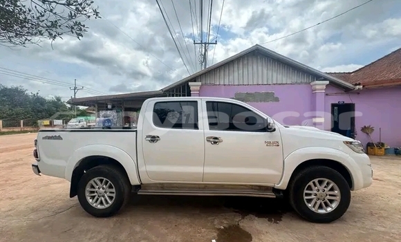 Buy Used Toyota Vigo Other Car in Import - Dubai in Attapeu Province Buy Used Toyota Vigo Other Car in Import - Dubai in Attapeu Province