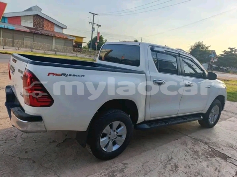 Big with watermark toyota hilux vientiane province vientiane 6573
