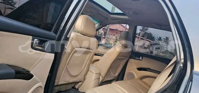 Big with watermark toyota funcargo attapeu province samakhixai 6575