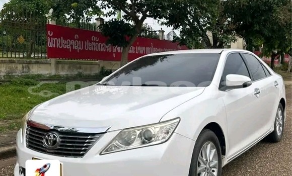 Buy Used Toyota Allion White Car in Luang Namtha in Luang Namtha Province Buy Used Toyota Allion White Car in Luang Namtha in Luang Namtha Province