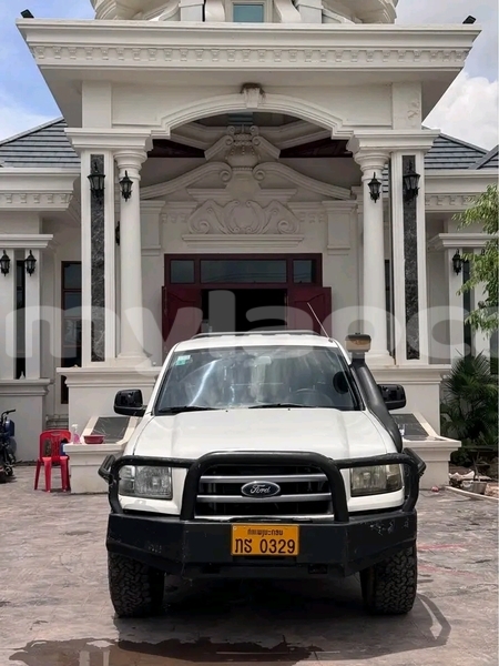 Big with watermark toyota hilux khammouan province thakhek 6581