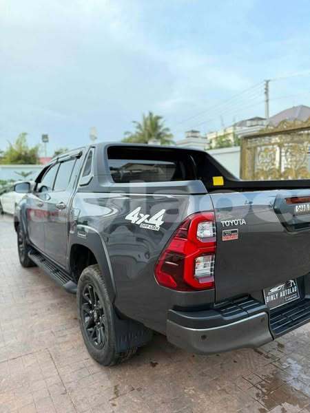 Big with watermark toyota hiluxe revo bokeo province ban houayxay 6585