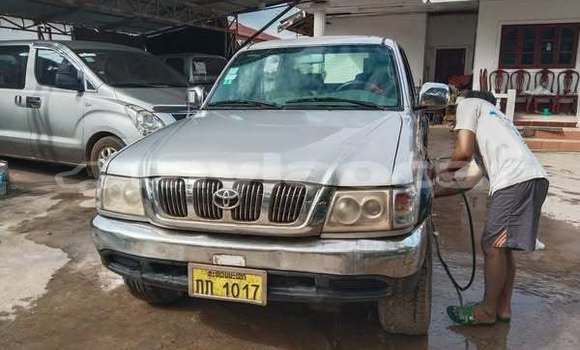 Buy Used Toyota Altis Other Car in Vientiane in Vientiane Province