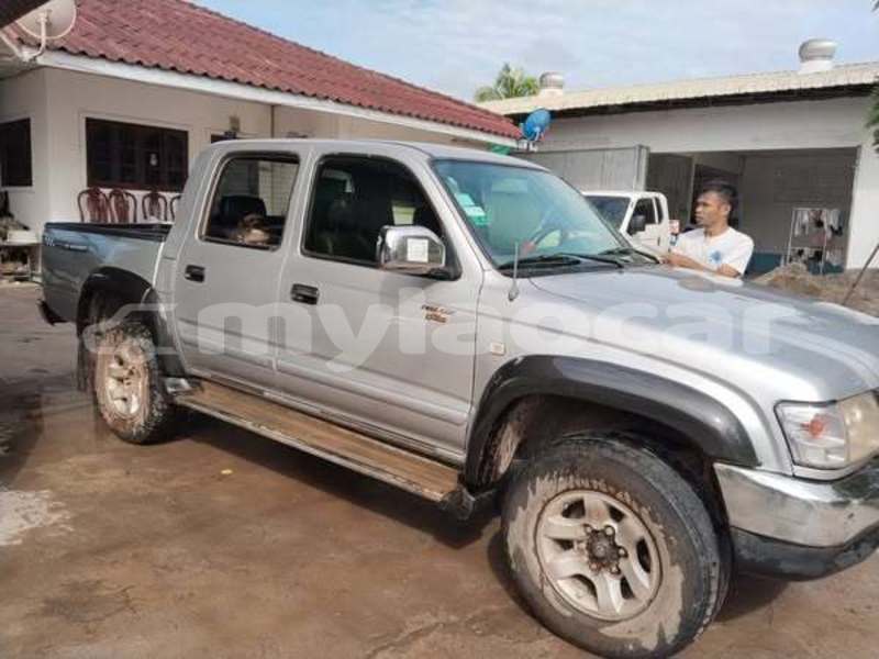 Big with watermark toyota altis vientiane province vientiane 6590