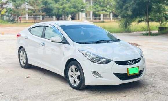 Buy Used Hyundai Elantra Other Car in Vientiane in Vientiane Province Buy Used Hyundai Elantra Other Car in Vientiane in Vientiane Province