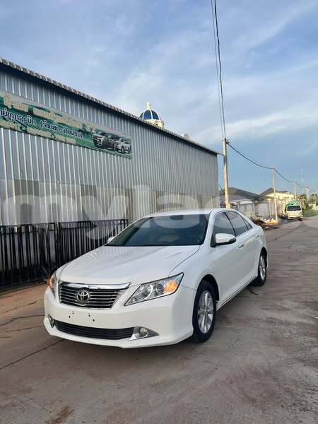 Big with watermark toyota commuter vientiane province vientiane 6603