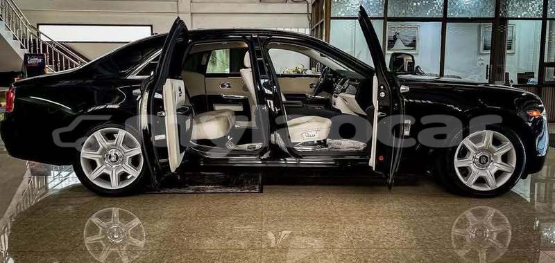 Big with watermark rolls royce ghost vientiane province vientiane 6613