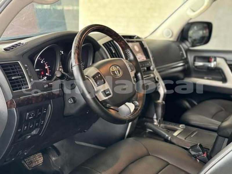 Big with watermark toyota land cruiser prado vientiane province vientiane 6619