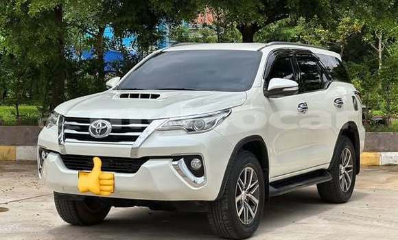 Buy Used Toyota Fortuner Other Car in Vientiane in Vientiane Province Buy Used Toyota Fortuner Other Car in Vientiane in Vientiane Province