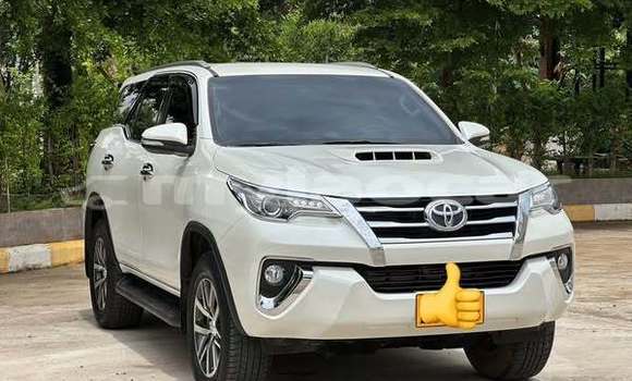 Buy Used Toyota Fortuner Other Car in Vientiane in Vientiane Province Buy Used Toyota Fortuner Other Car in Vientiane in Vientiane Province