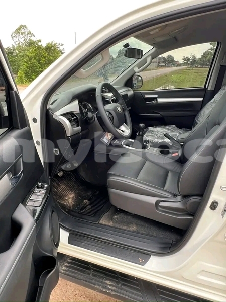 Big with watermark toyota 4runner vientiane province vientiane 6626