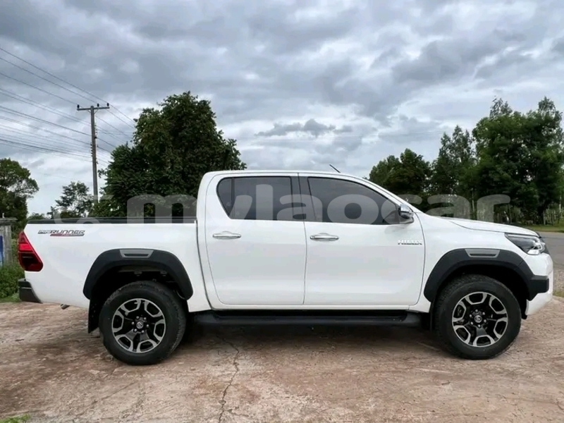 Big with watermark toyota 4runner vientiane province vientiane 6626