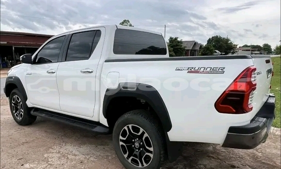 Acheter Occasion Voiture Toyota 4Runner Blanc à Vientiane, Vientiane Province Acheter Occasion Voiture Toyota 4Runner Blanc à Vientiane, Vientiane Province