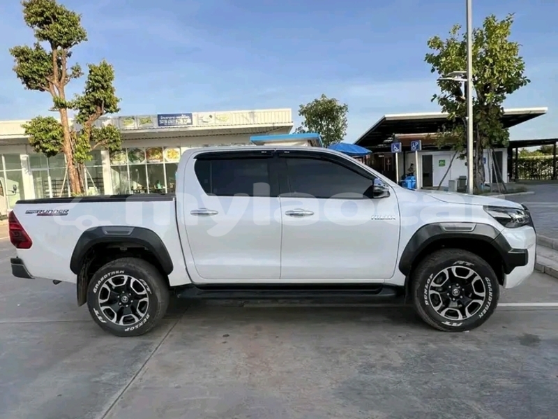 Big with watermark toyota hilux vientiane province vientiane 6627