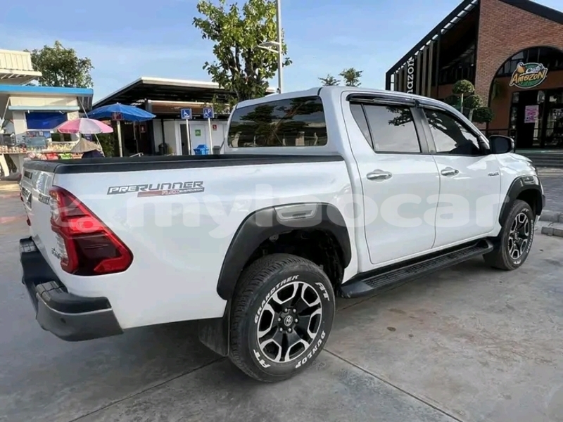 Big with watermark toyota hilux vientiane province vientiane 6627