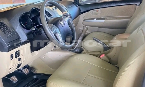 Acheter Occasion Voiture Toyota Vigo Blanc à Vientiane, Vientiane Province Acheter Occasion Voiture Toyota Vigo Blanc à Vientiane, Vientiane Province