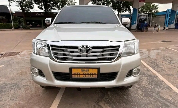 Buy Used Toyota Hilux Other Car in Vientiane in Vientiane Province Buy Used Toyota Hilux Other Car in Vientiane in Vientiane Province