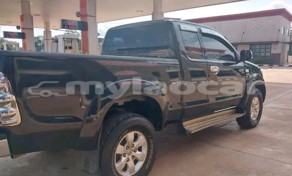 Buy Used Toyota Hilux Black Car in Champasak in Champasak Province Buy Used Toyota Hilux Black Car in Champasak in Champasak Province