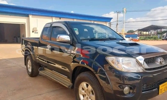Buy Used Toyota Hilux Black Car in Champasak in Champasak Province Buy Used Toyota Hilux Black Car in Champasak in Champasak Province