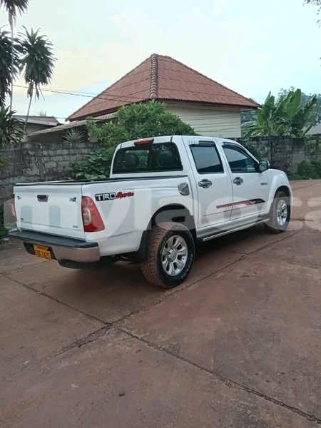 Big with watermark toyota hiluxe revo khammouan province thakhek 6642