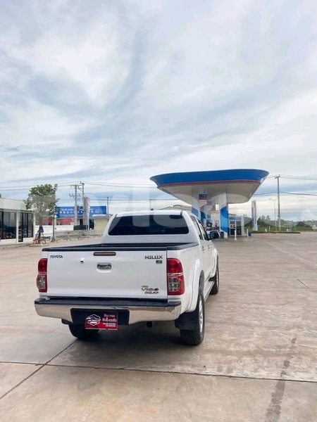 Big with watermark toyota vigo vientiane province vientiane 6643