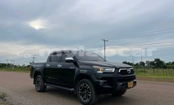 Buy Used Toyota Hiluxe Revo Black Car in Vientiane in Vientiane Province Buy Used Toyota Hiluxe Revo Black Car in Vientiane in Vientiane Province