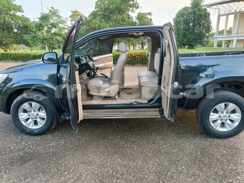 Big with watermark toyota hiluxe revo vientiane province vientiane 6645