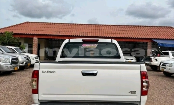 Buy Used Toyota Hilux Other Car in Vientiane in Vientiane Province Buy Used Toyota Hilux Other Car in Vientiane in Vientiane Province