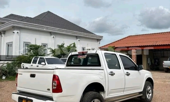 Buy Used Toyota Hilux Other Car in Vientiane in Vientiane Province Buy Used Toyota Hilux Other Car in Vientiane in Vientiane Province