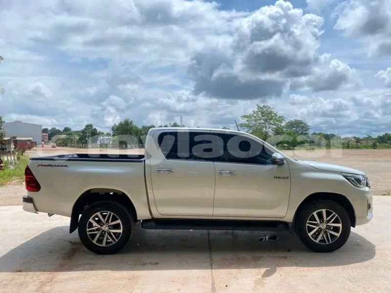 Big with watermark toyota hilux vientiane province vientiane 6648