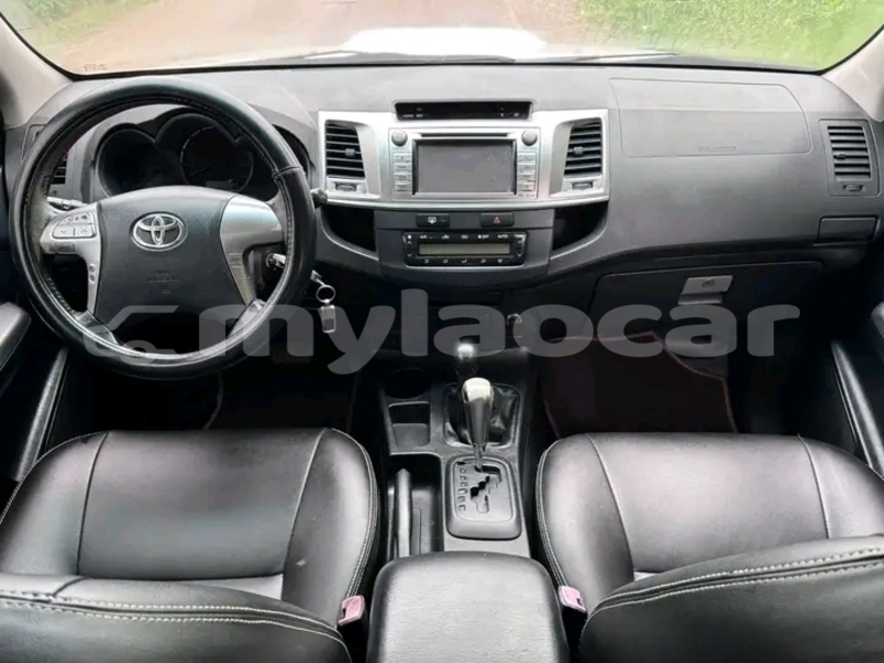 Big with watermark toyota hilux khammouan province thakhek 6653