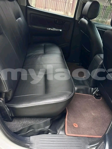 Big with watermark toyota hilux khammouan province thakhek 6653