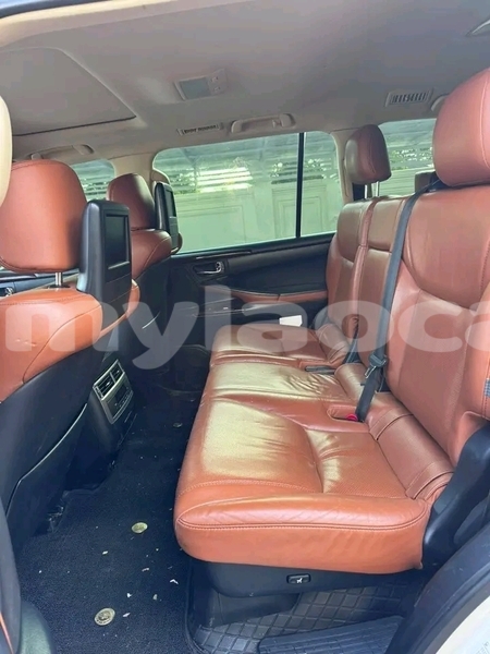 Big with watermark toyota hilux khammouan province thakhek 6654