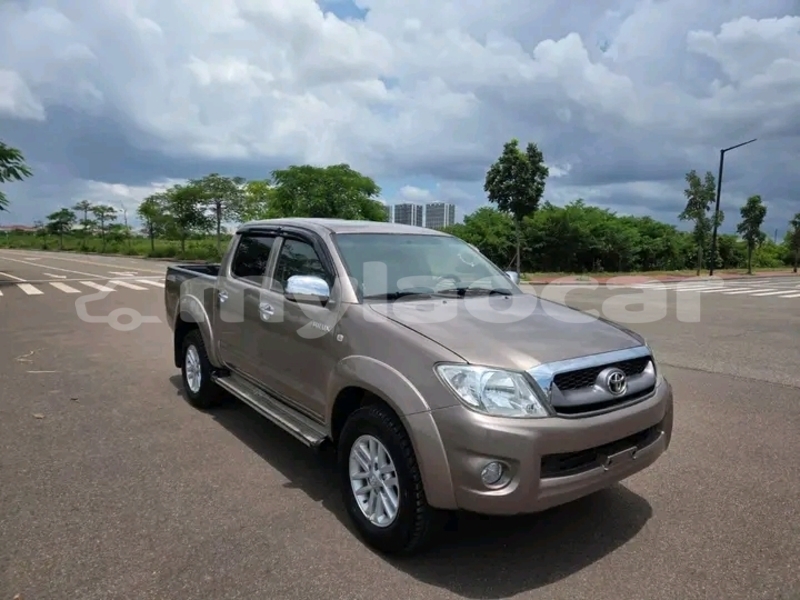 Big with watermark toyota vigo vientiane province vientiane 6655