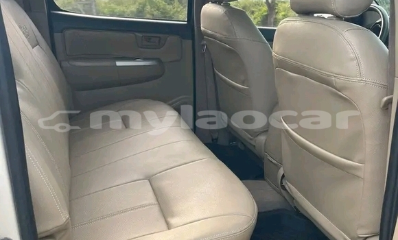 Buy Used Toyota Hilux Other Car in Vientiane in Vientiane Province Buy Used Toyota Hilux Other Car in Vientiane in Vientiane Province