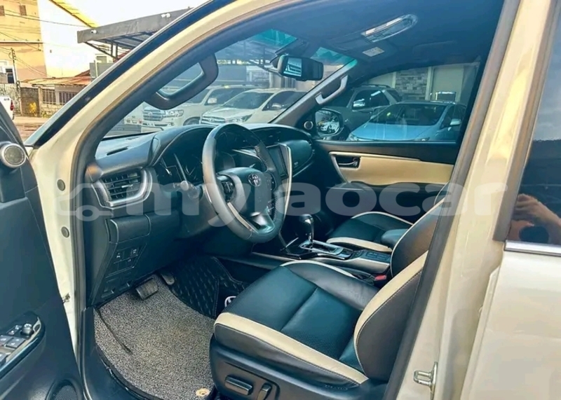 Big with watermark toyota fortuner vientiane province vientiane 6658