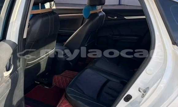 Buy Used Honda Civic White Car in Vientiane in Vientiane Province Buy Used Honda Civic White Car in Vientiane in Vientiane Province