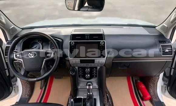 Buy Used Toyota Prado White Car in Vientiane in Vientiane Province Buy Used Toyota Prado White Car in Vientiane in Vientiane Province
