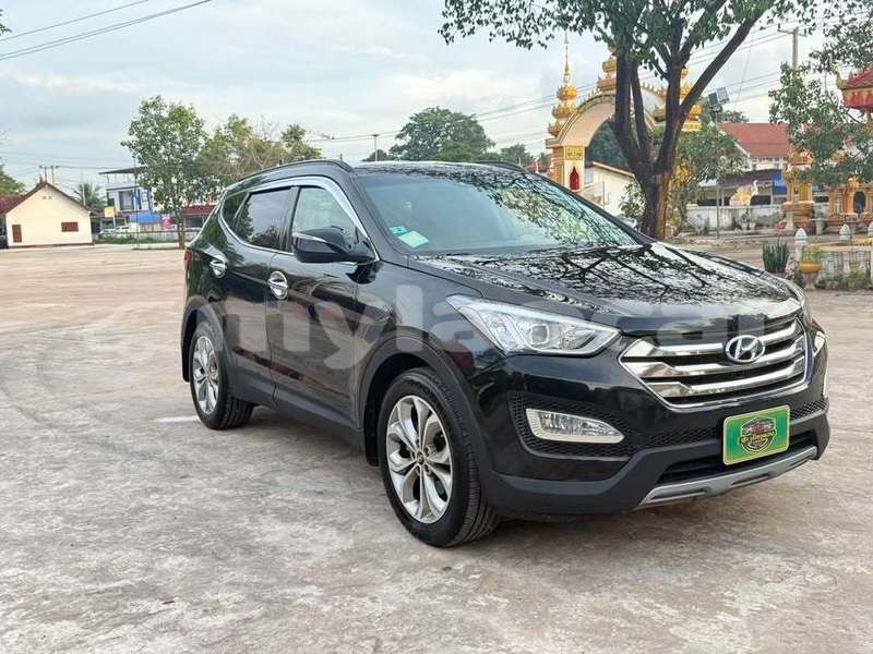 Big with watermark hyundai santa fe vientiane province vientiane 6665