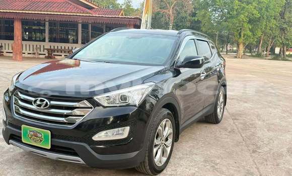 Buy Used Hyundai Santa Fe Other Car in Vientiane in Vientiane Province Buy Used Hyundai Santa Fe Other Car in Vientiane in Vientiane Province