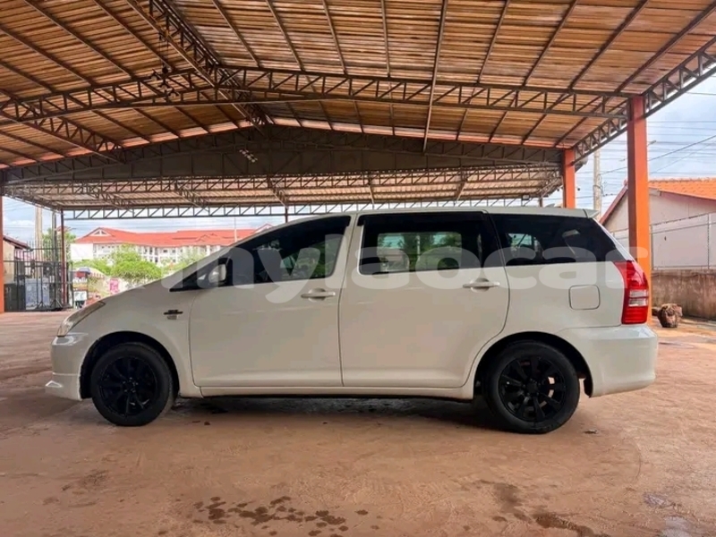 Big with watermark hyundai accent attapeu province attapeu 6666