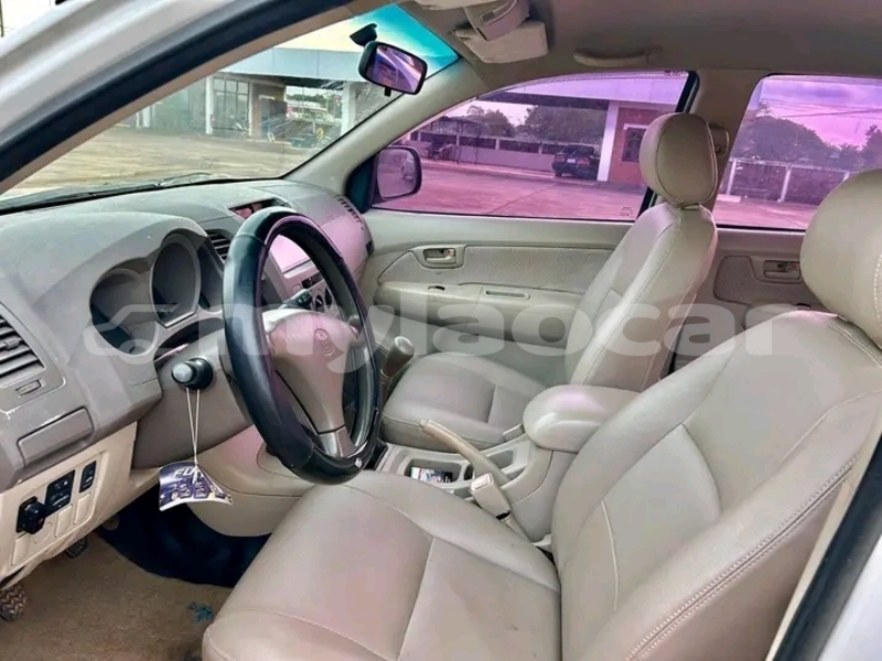 Big with watermark toyota hiluxe revo khammouan province thakhek 6667