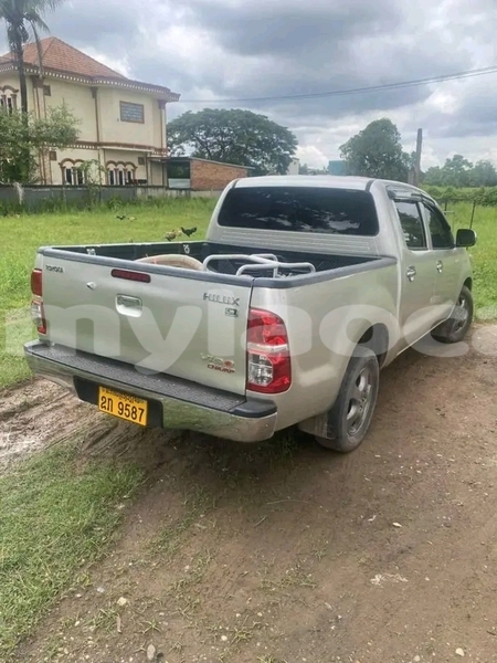 Big with watermark toyota hiluxe revo khammouan province thakhek 6668