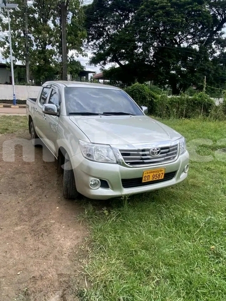 Big with watermark toyota hiluxe revo khammouan province thakhek 6668