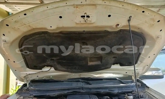 ຊື້ ໃຊ້ແລ້ວ Toyota Hilux White ລົດ ໃນ Vientiane ໃນ Vientiane Province ຊື້ ໃຊ້ແລ້ວ Toyota Hilux White ລົດ ໃນ Vientiane ໃນ Vientiane Province